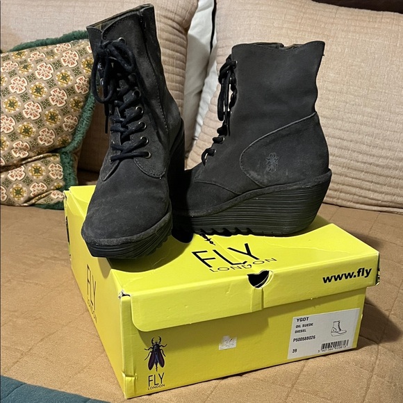 Fly London Shoes - Fly London Women's Lace Up Wedge Boots